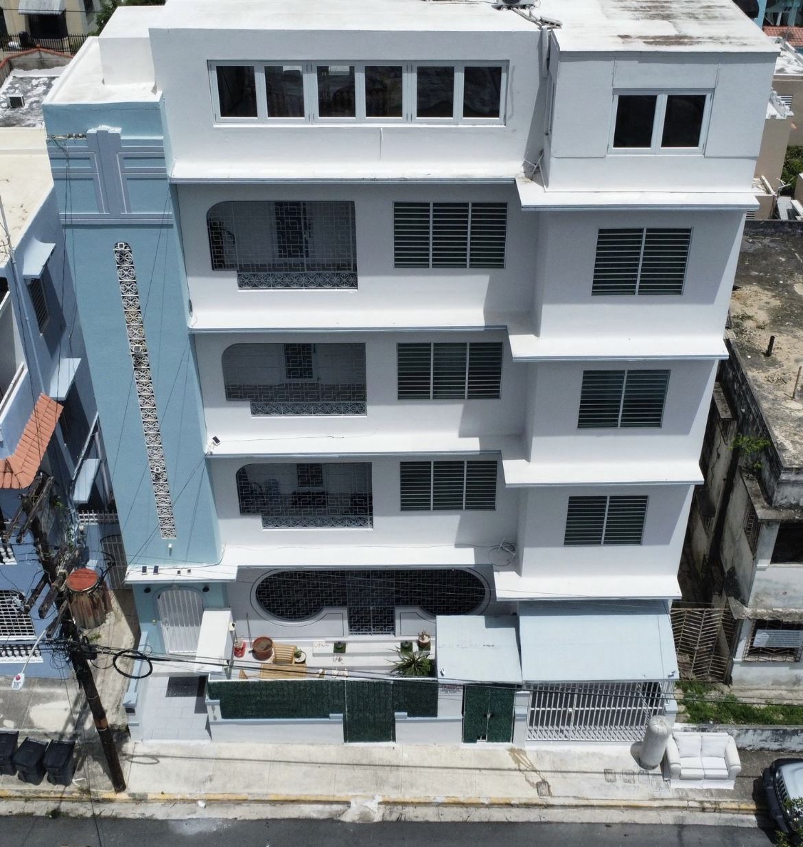 RE/MAX real estate, Puerto Rico, Santurce, Historic building featuring 5 floors, 8 apartments and penthouse with terrace